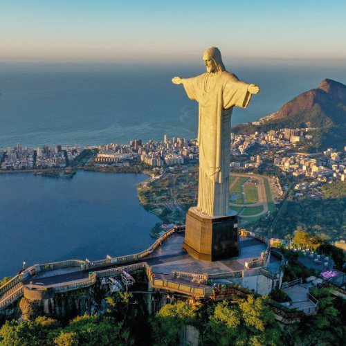 Gestão e Fiscalização de Contratos Administrativos com Apoio da Inteligência Artificial